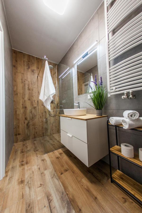 Sloneczna Apartamenty Κατοβίτσε Εξωτερικό φωτογραφία